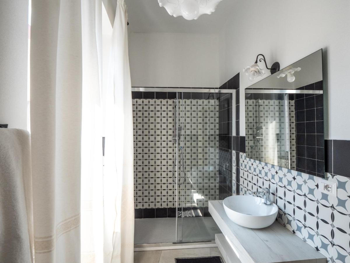 Affittacamere Solki Sant'Antioco Ngoại thất bức ảnh